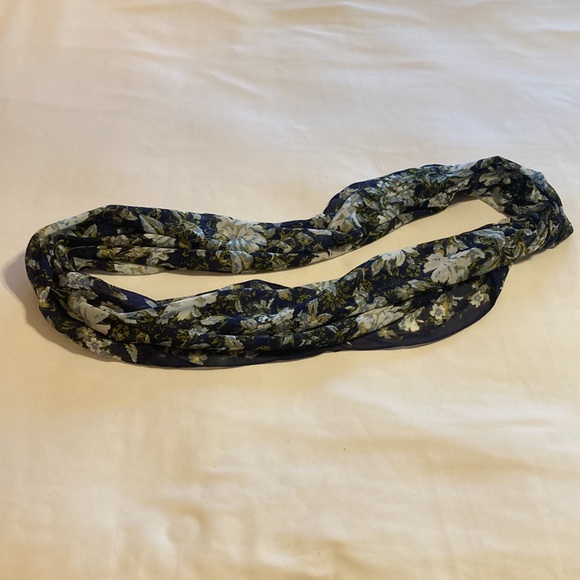 J. Jill infinity scarf. - Picture 7 of 8